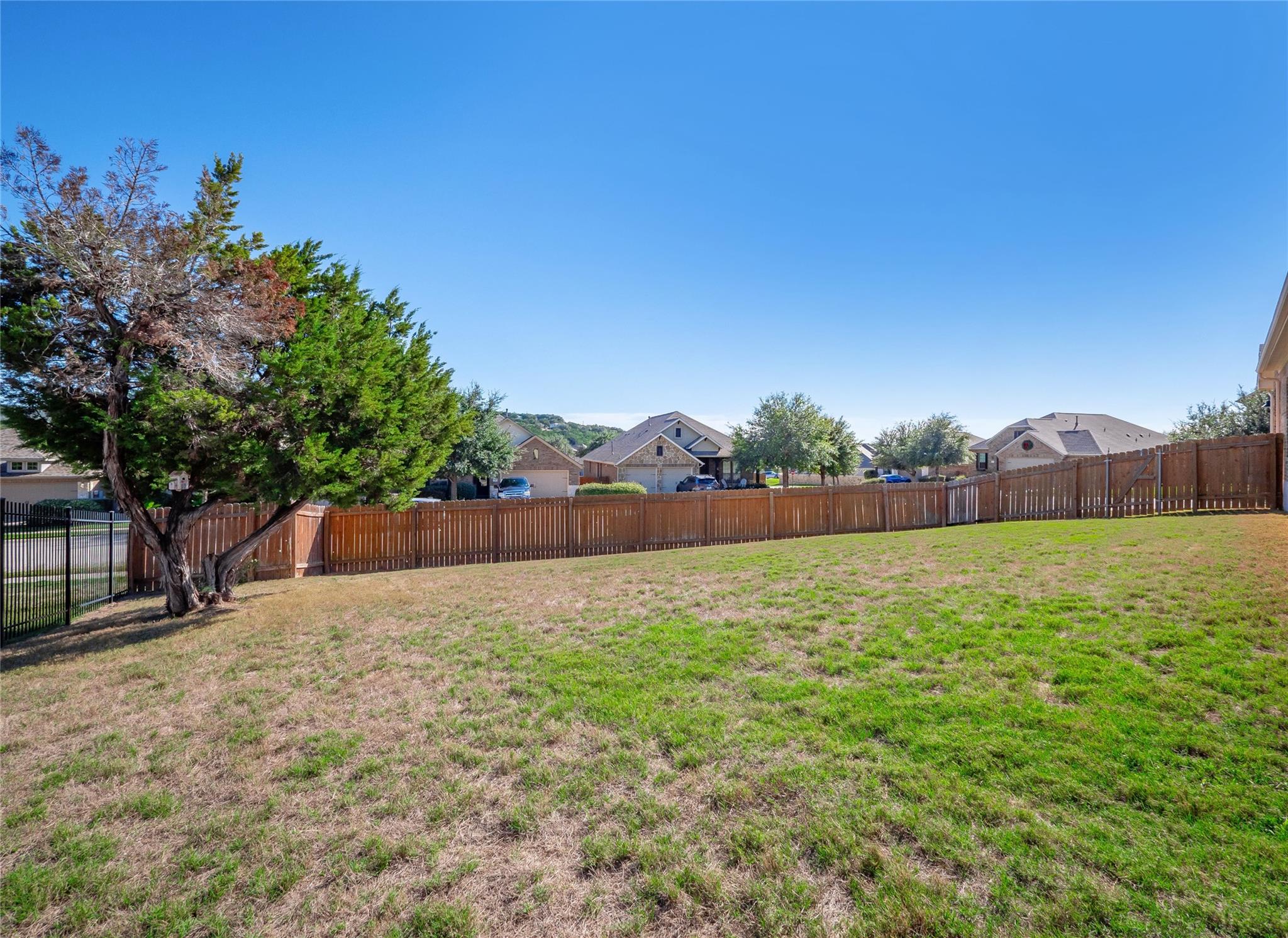 22108 Cross Timbers Bnd, Lago Vista, TX 78645