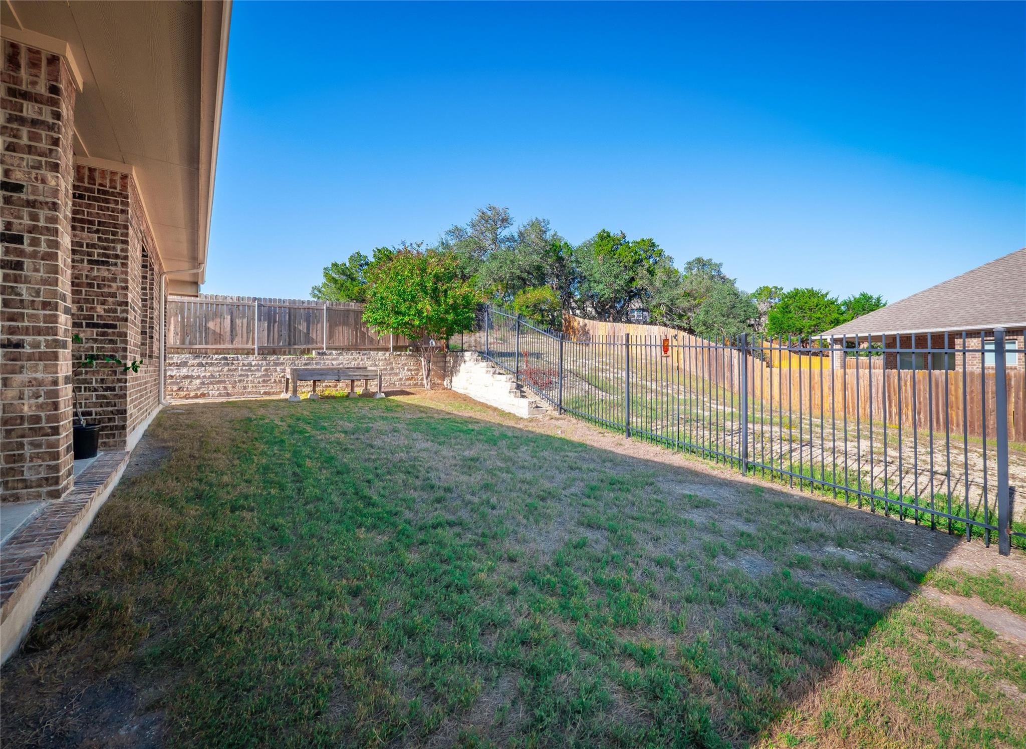 22108 Cross Timbers Bnd, Lago Vista, TX 78645