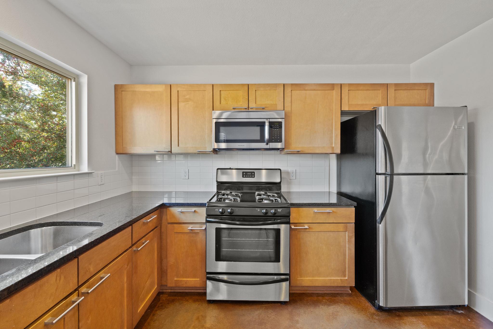 2304 Rain Water Dr, Austin, TX 78734