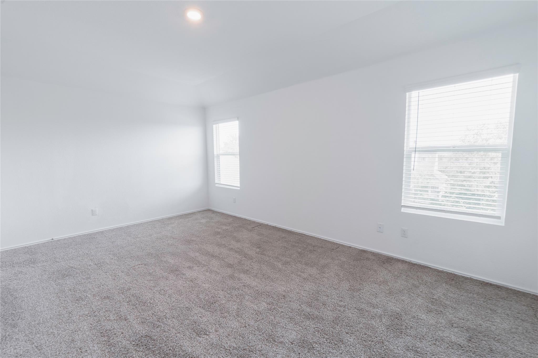 913 Legends Ln, Georgetown, TX 78628