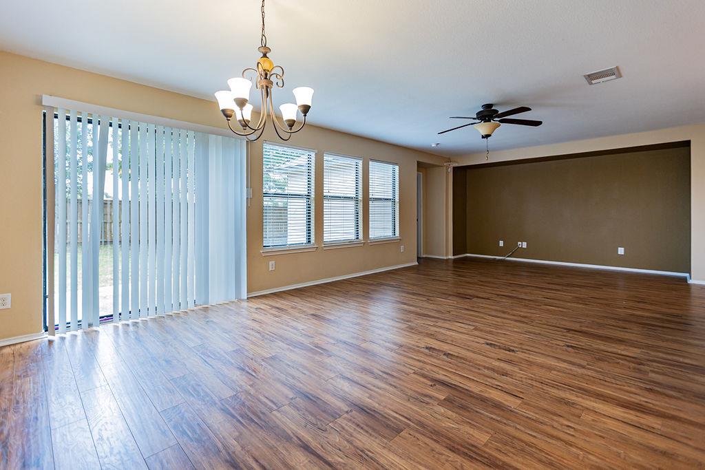 2019 Woodway Dr, Leander, TX 78641