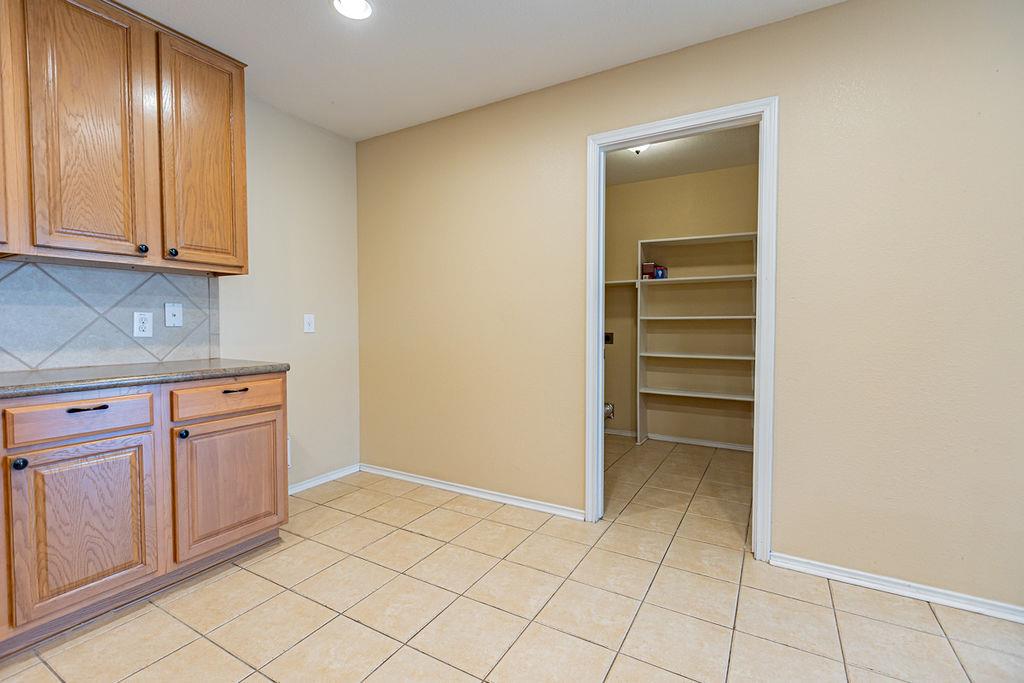 2019 Woodway Dr, Leander, TX 78641