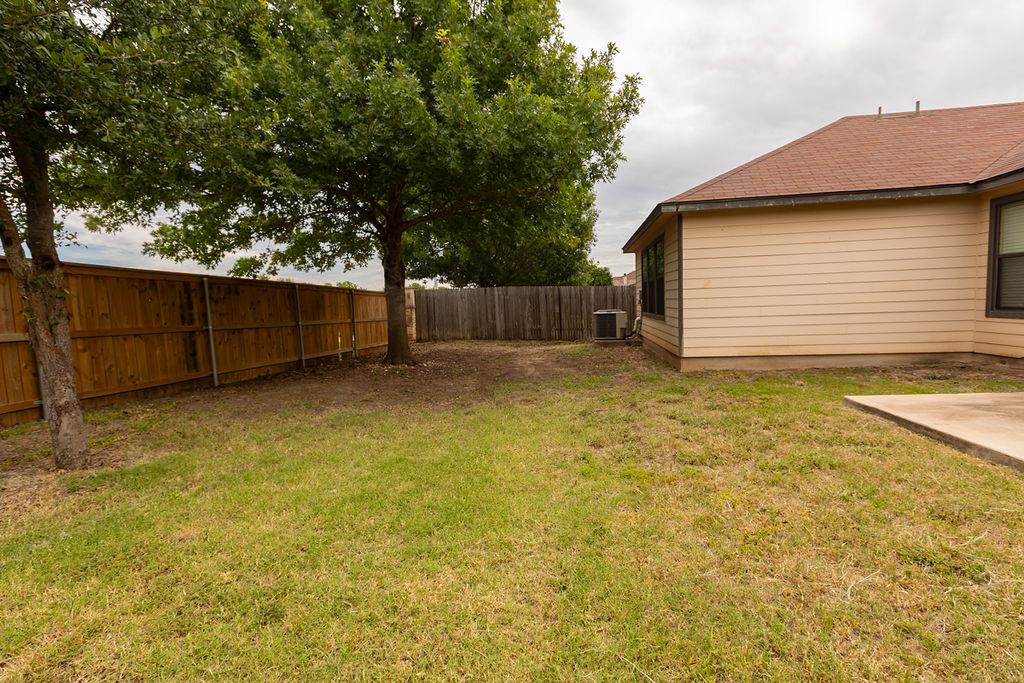 2019 Woodway Dr, Leander, TX 78641