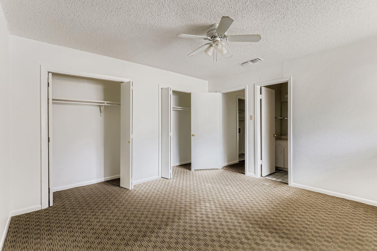 111 STUBBLEFIELD Dr, Elgin, TX 78621