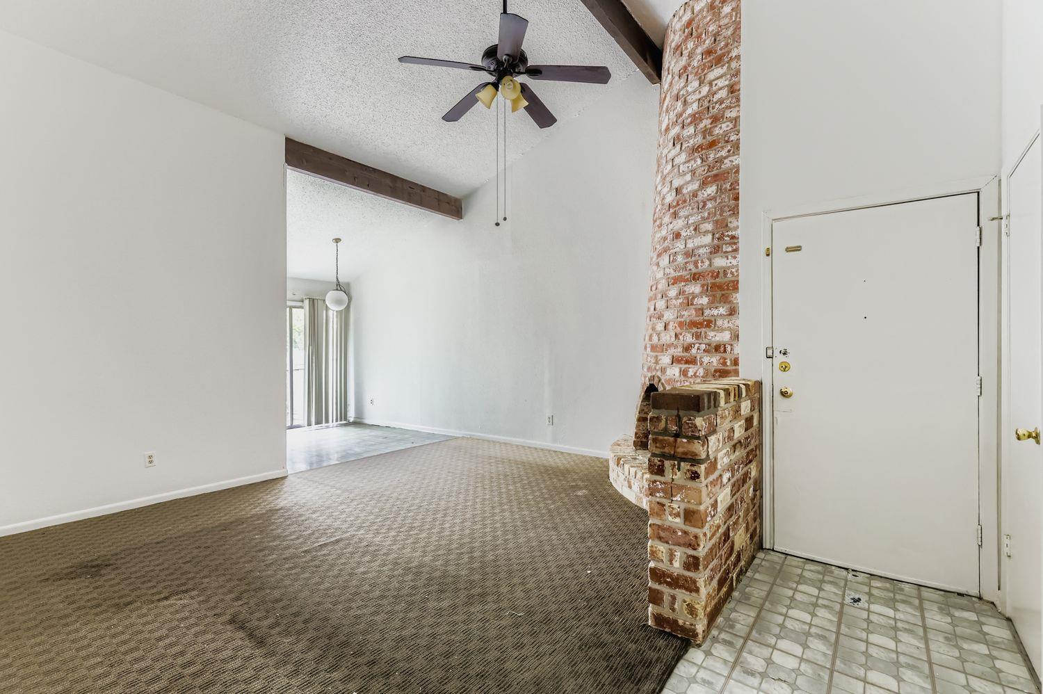 111 STUBBLEFIELD Dr, Elgin, TX 78621