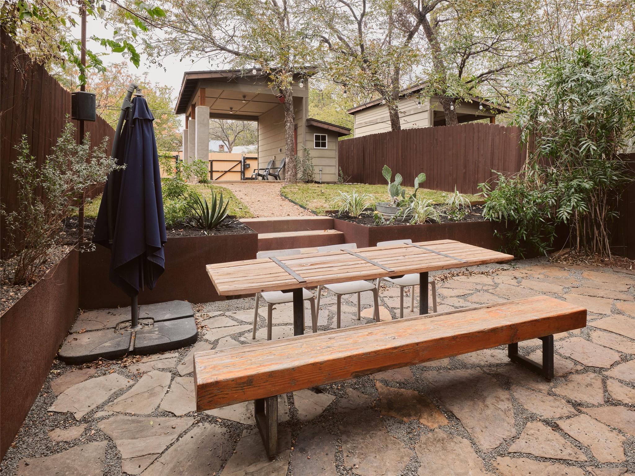 2002 E 13th St # A, Austin, TX 78702