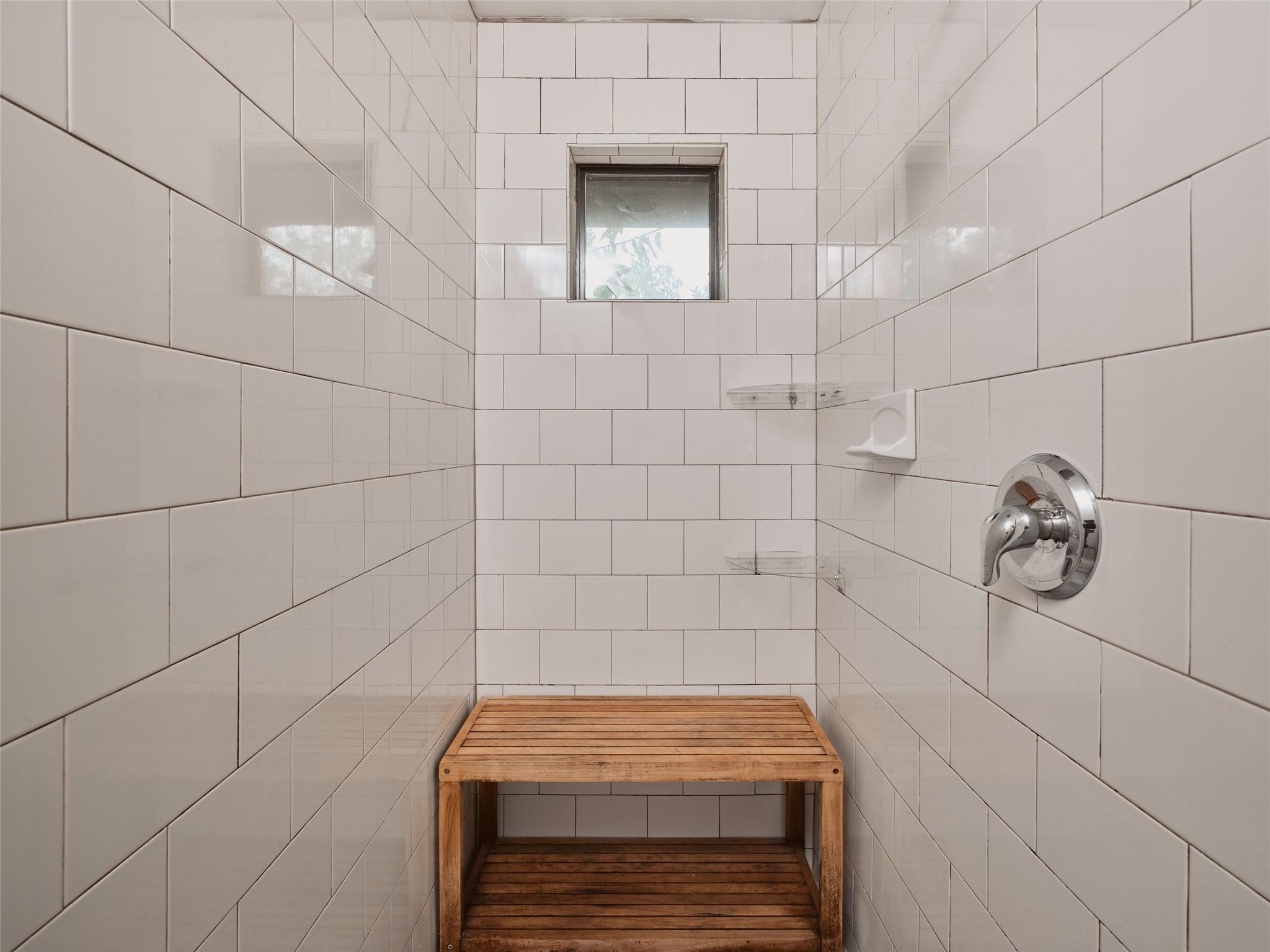 2002 E 13th St # A, Austin, TX 78702