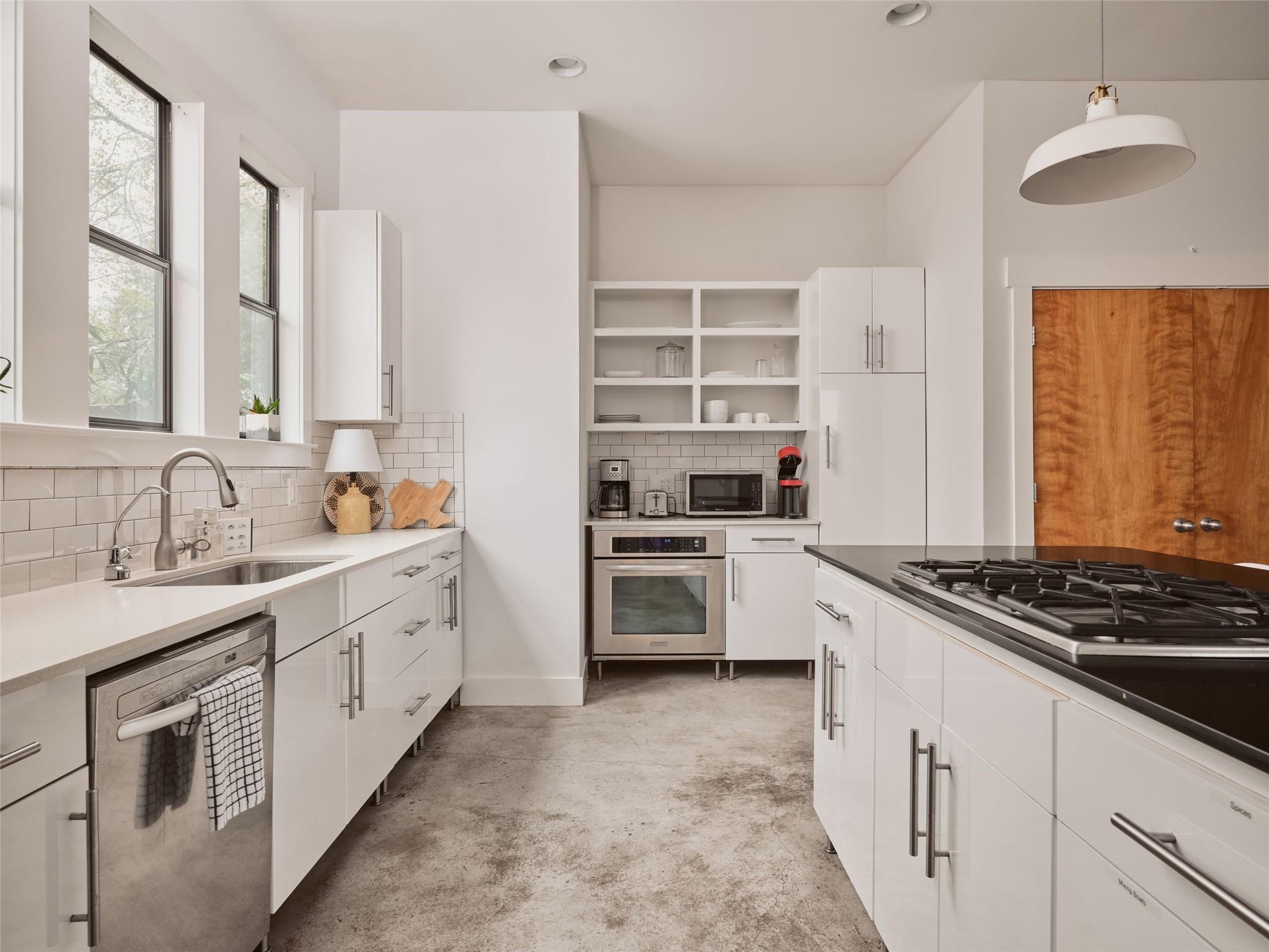 2002 E 13th St # A, Austin, TX 78702