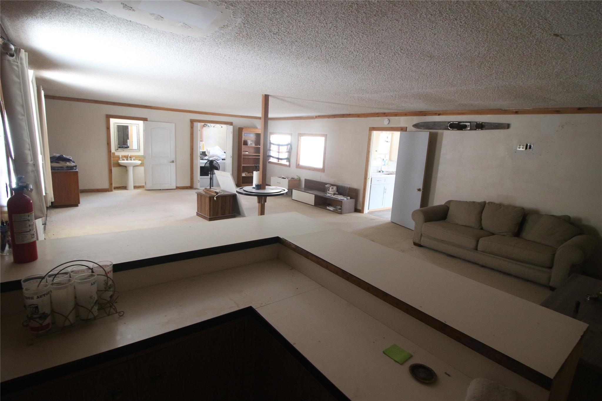 20203 Barnett Glenn Rd, Spicewood, TX 78669