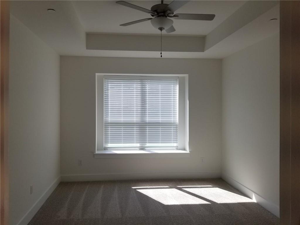 1614 Roseburg Ln, Austin, TX 78754