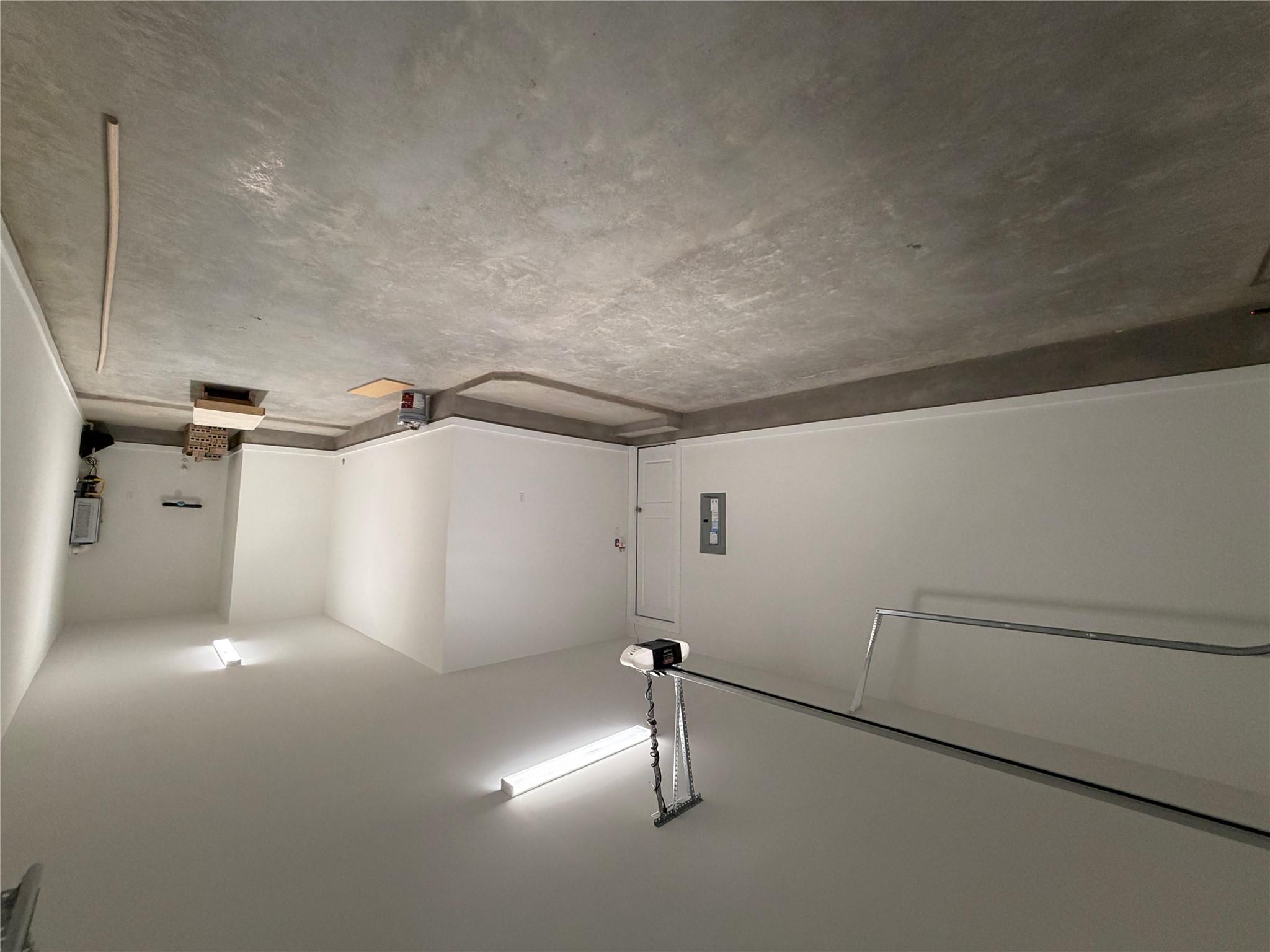 101 Gibbs Dr, Liberty Hill, TX 78642