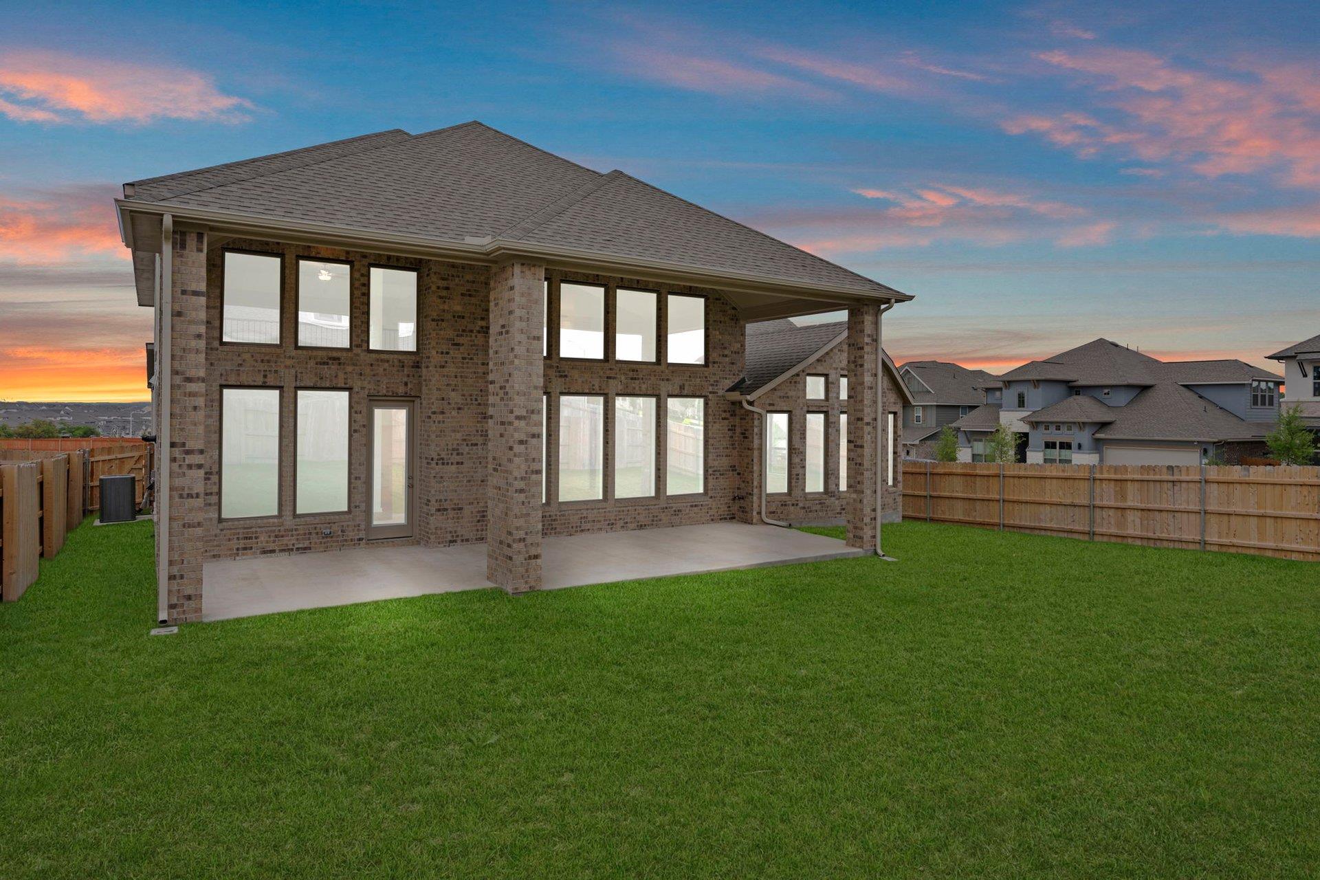 101 Gibbs Dr, Liberty Hill, TX 78642