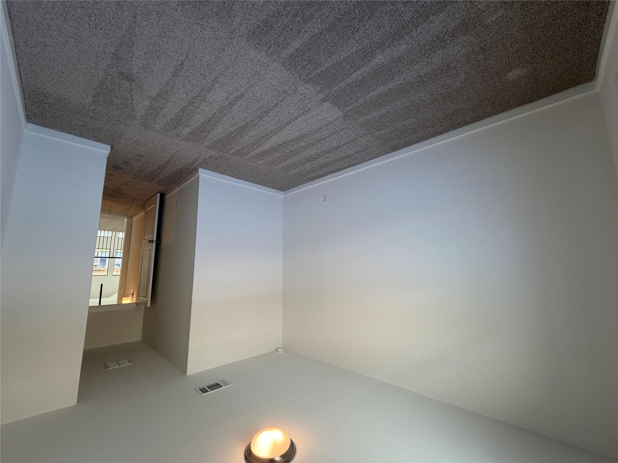 101 Gibbs Dr, Liberty Hill, TX 78642