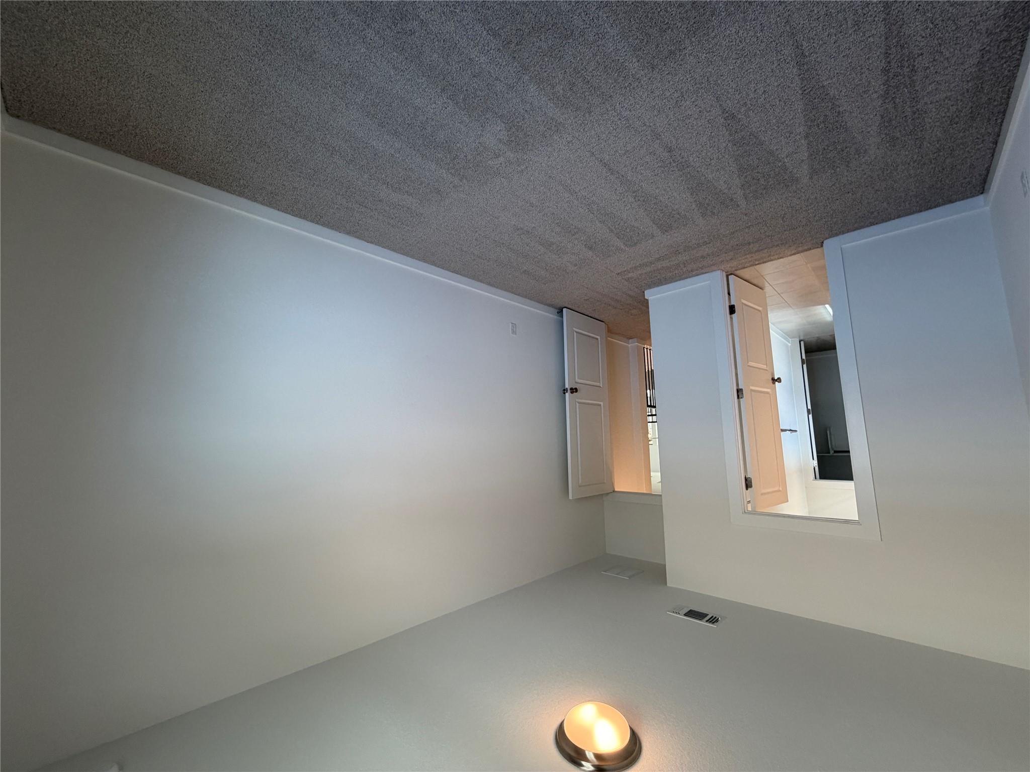 101 Gibbs Dr, Liberty Hill, TX 78642