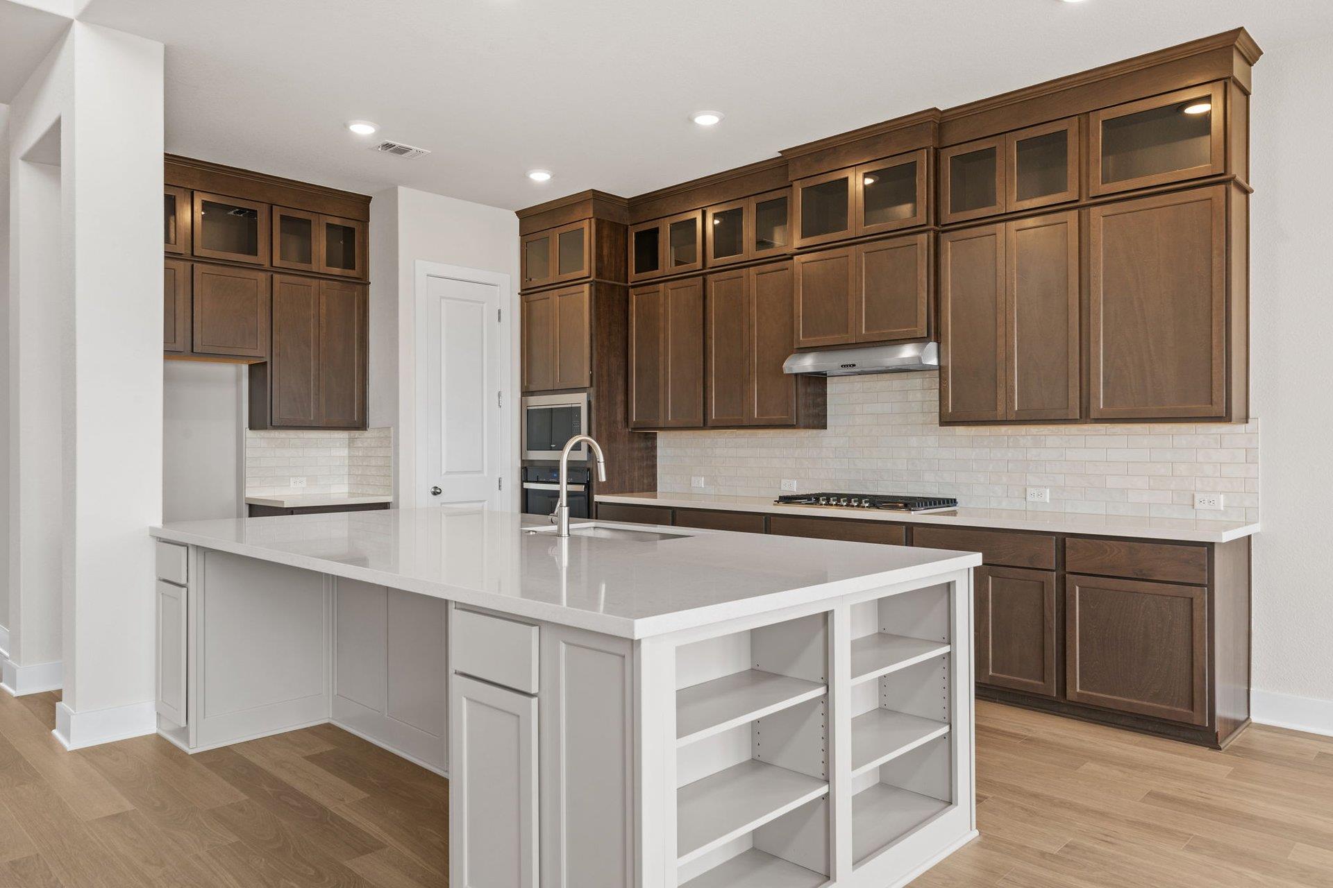 112 Gibbs Dr, Liberty Hill, TX 78642