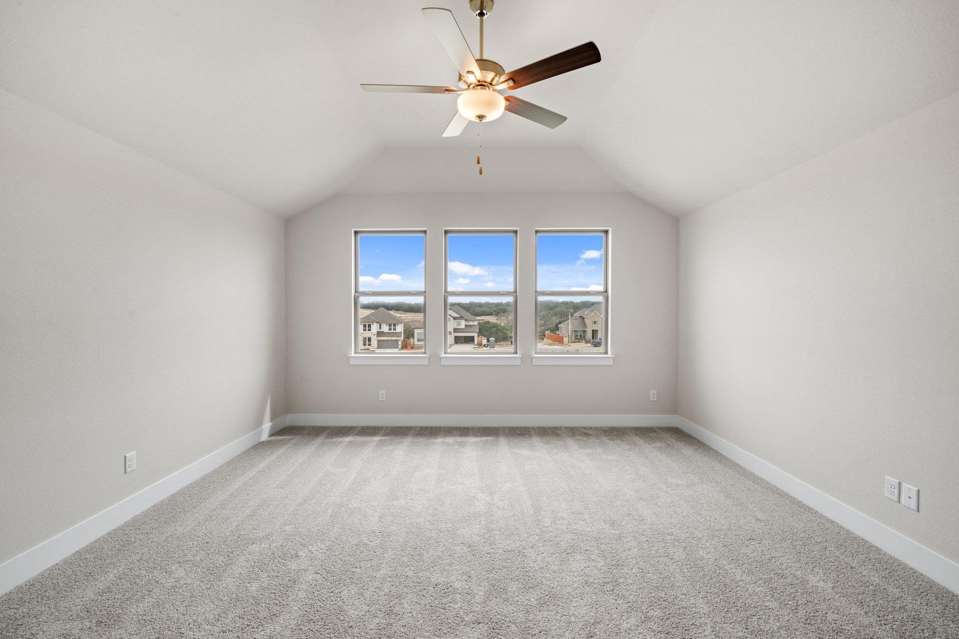 112 Gibbs Dr, Liberty Hill, TX 78642