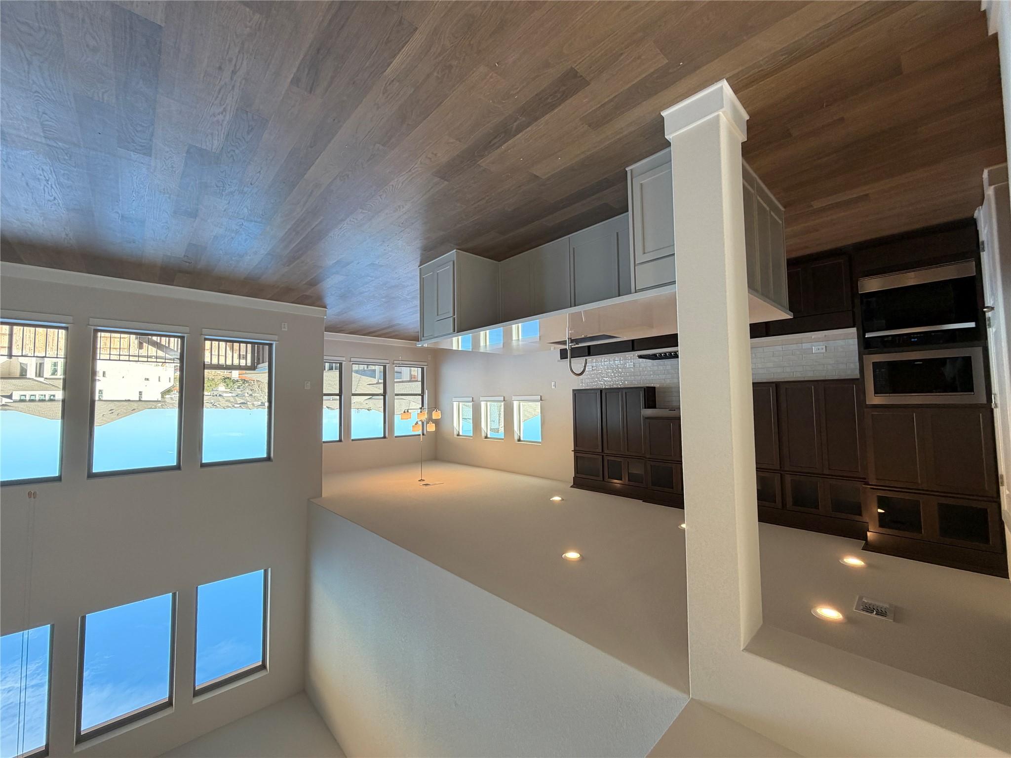 112 Gibbs Dr, Liberty Hill, TX 78642