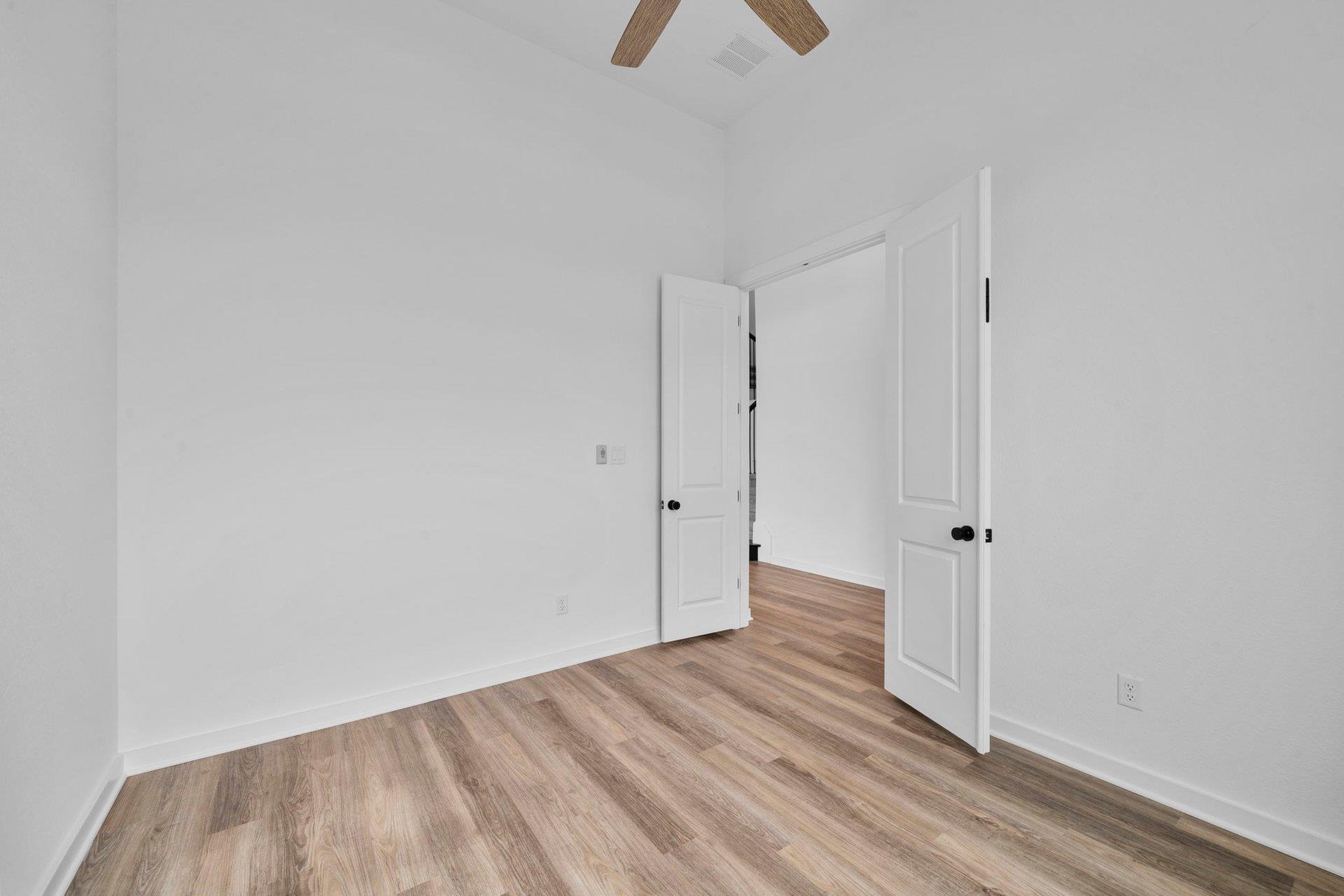 120 Gibbs Dr, Liberty Hill, TX 78642