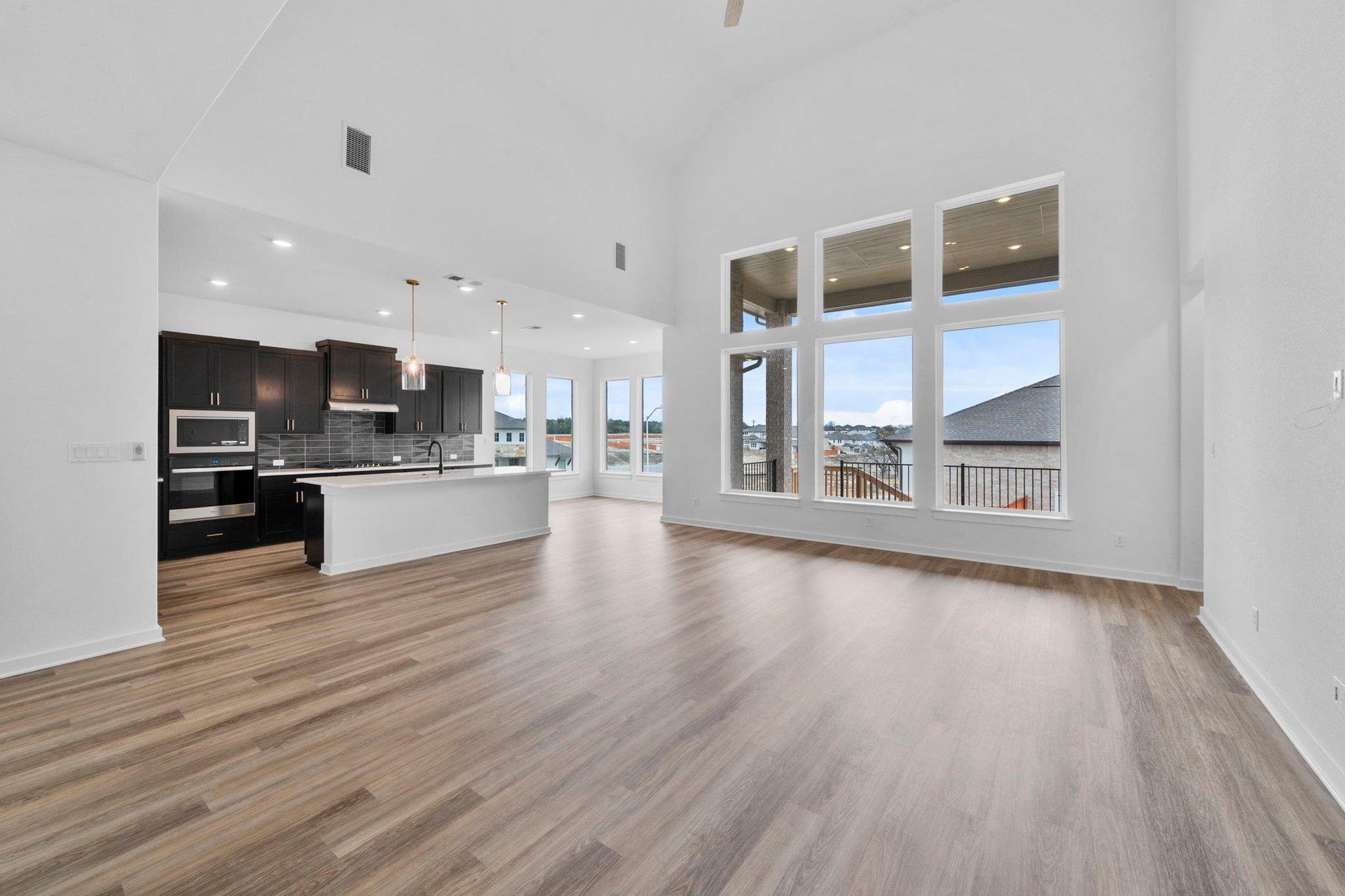 120 Gibbs Dr, Liberty Hill, TX 78642