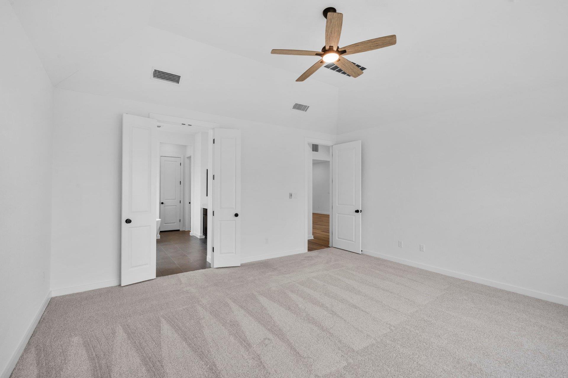 120 Gibbs Dr, Liberty Hill, TX 78642