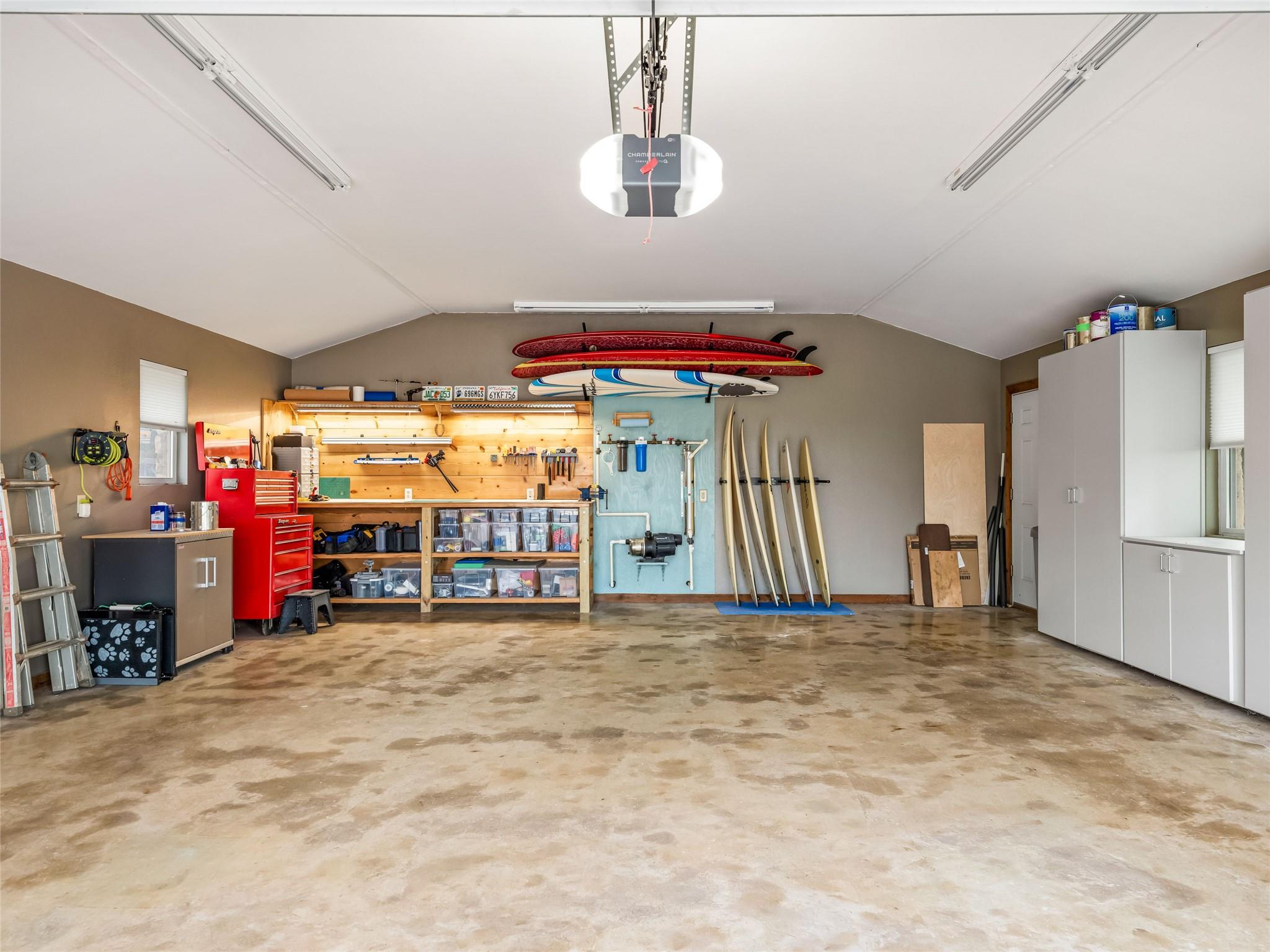 141 Lookout Dr, Wimberley, TX 78676