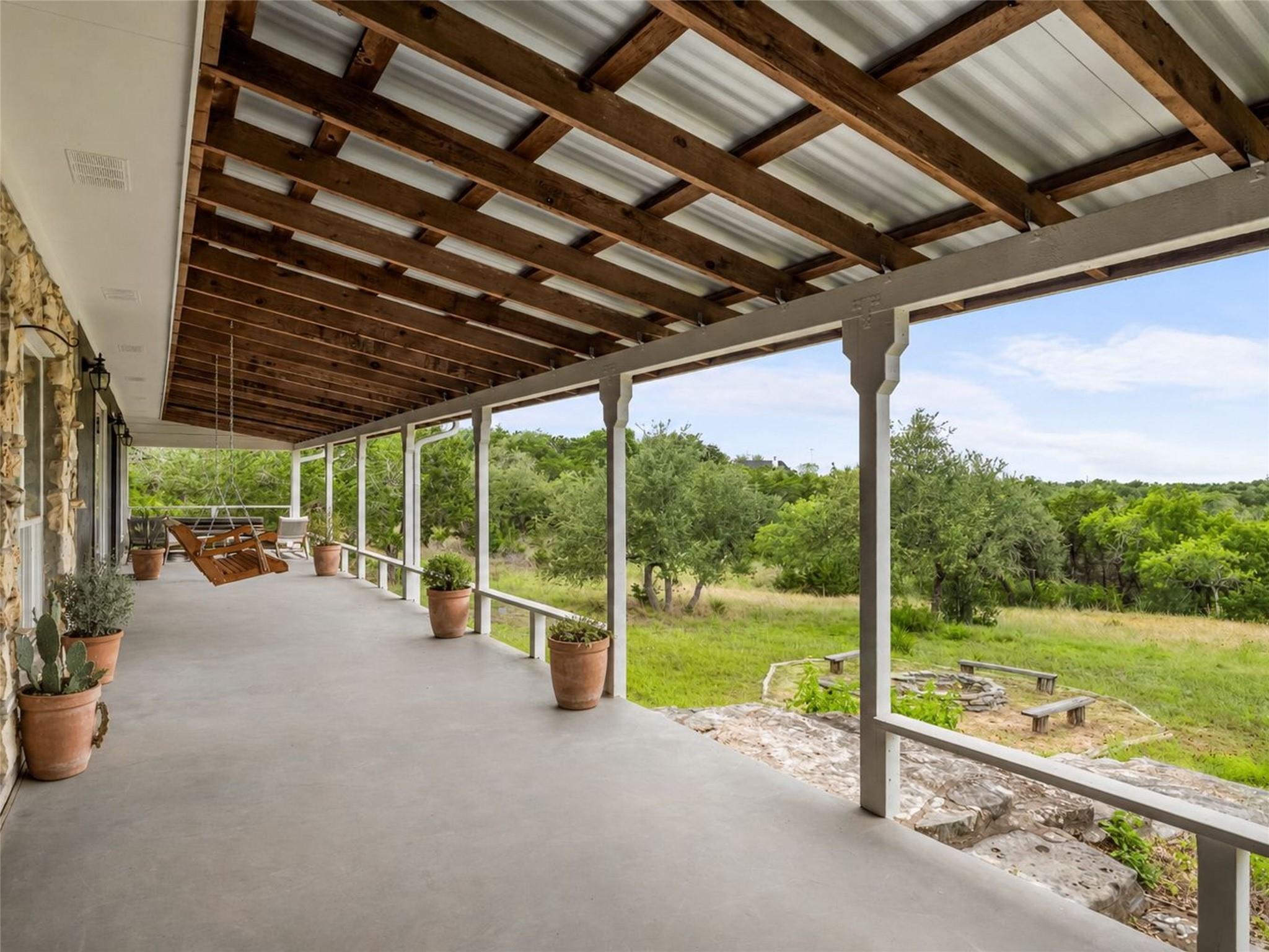 141 Lookout Dr, Wimberley, TX 78676