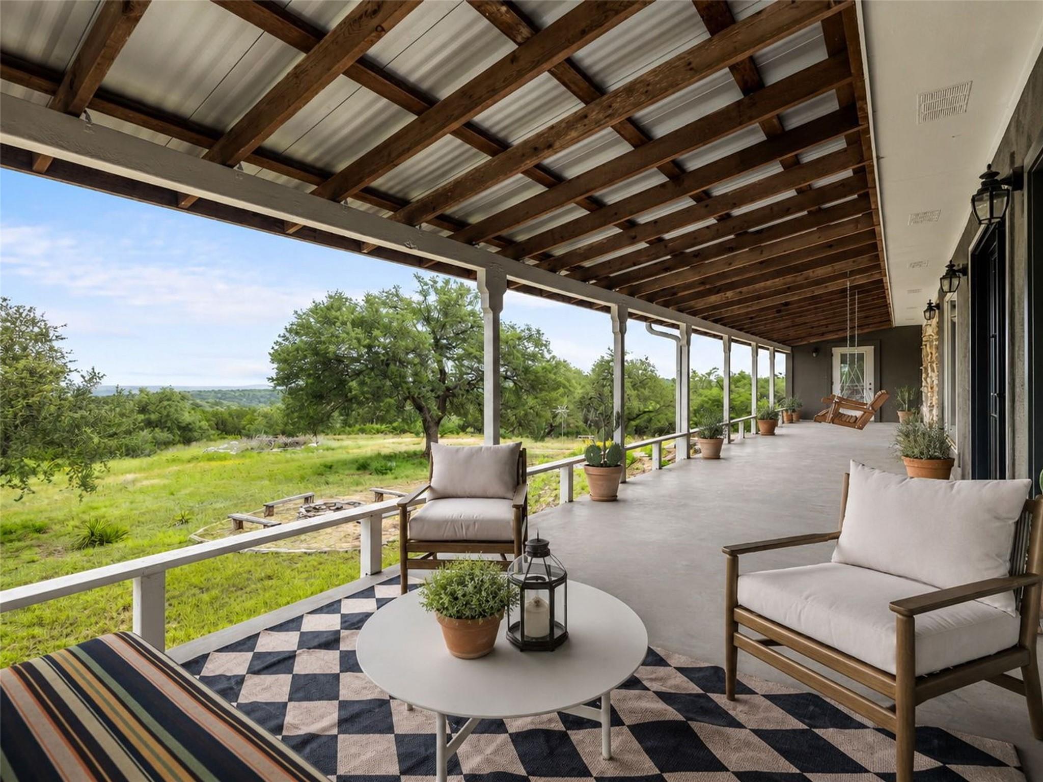 141 Lookout Dr, Wimberley, TX 78676