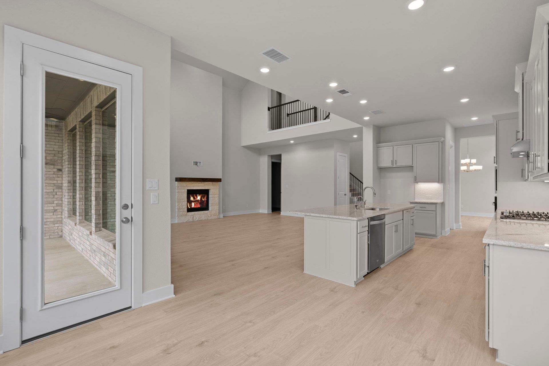 125 Smoke Signal Ct, Liberty Hill, TX 78642