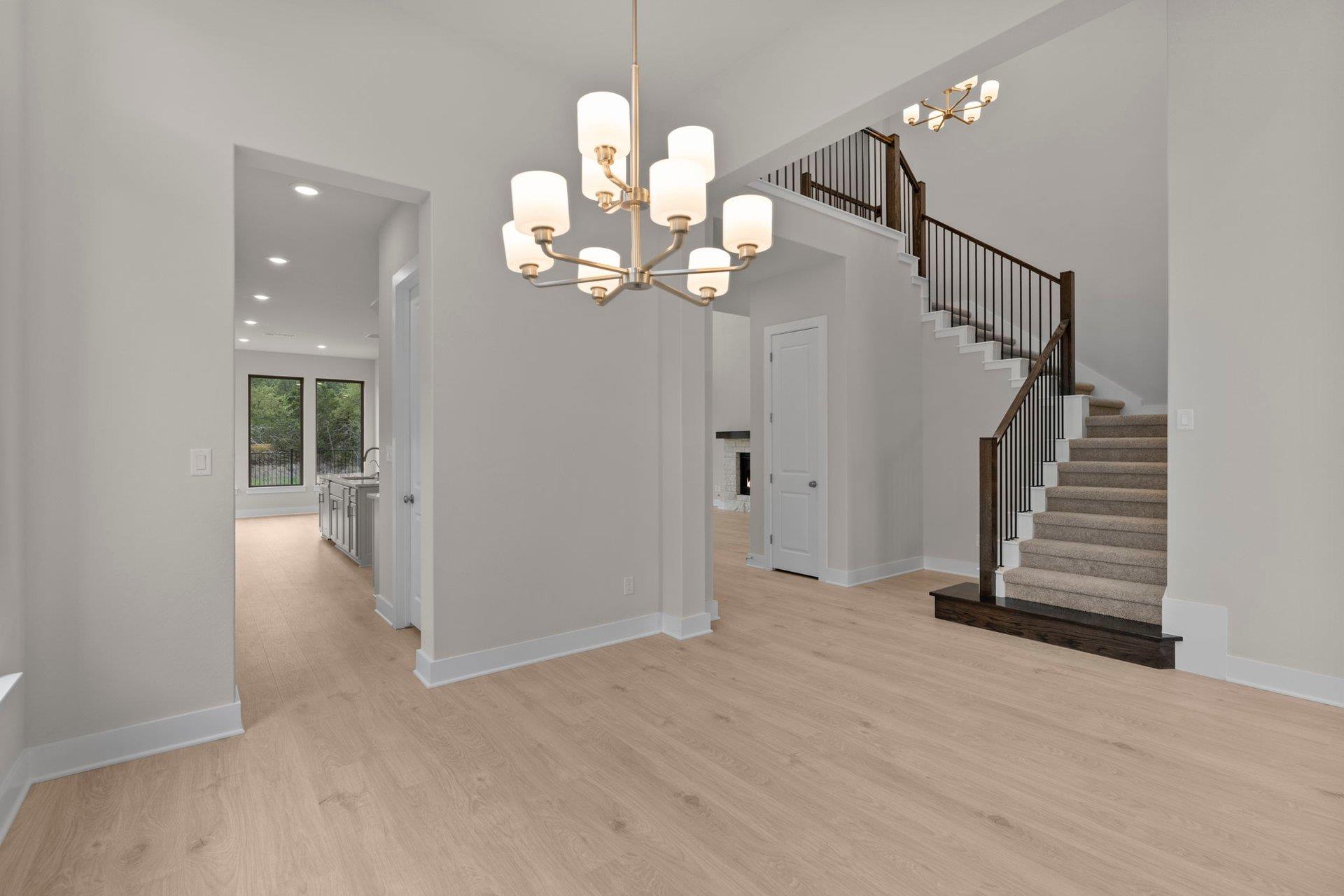 125 Smoke Signal Ct, Liberty Hill, TX 78642