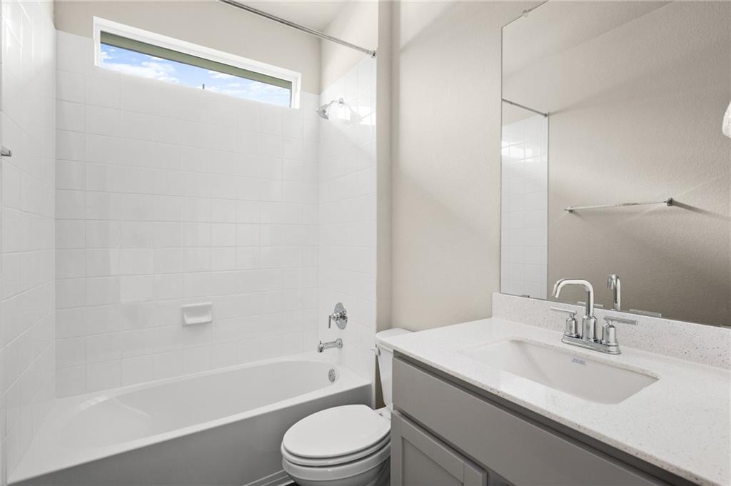 150 Jayden Dr, Kyle, TX 78640