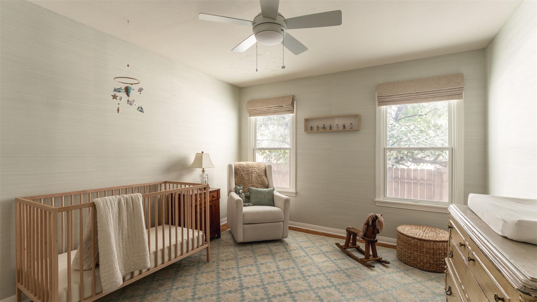 5207 Valley Oak Dr, Austin, TX 78731