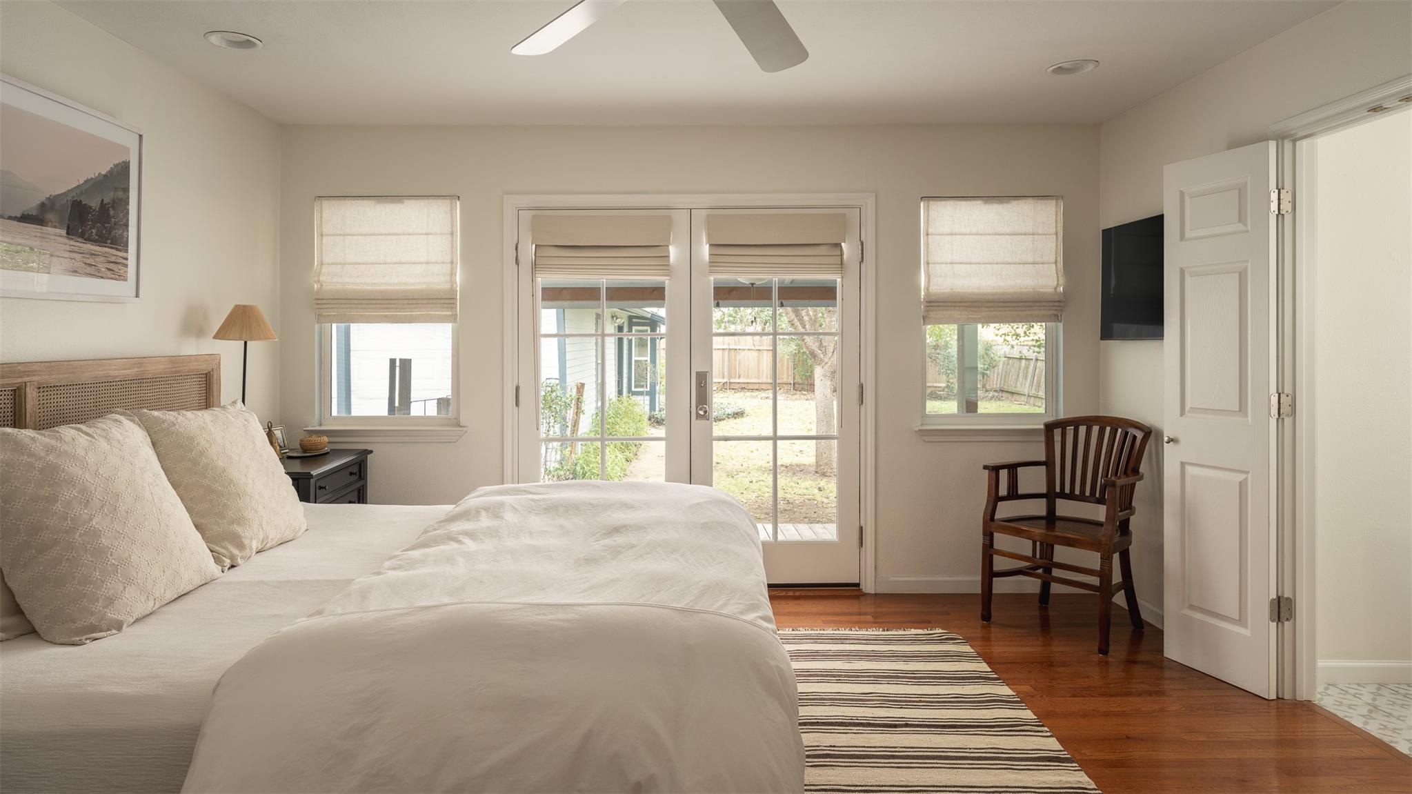 5207 Valley Oak Dr, Austin, TX 78731