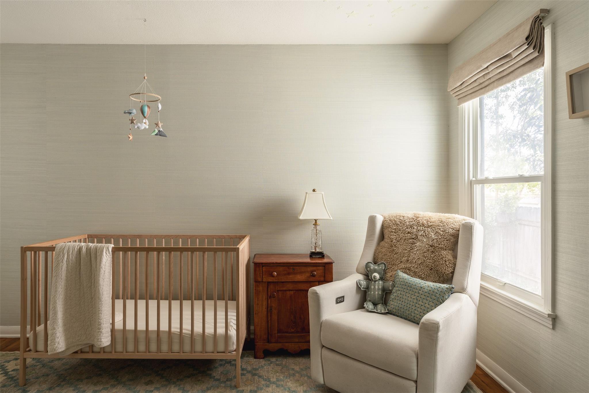 5207 Valley Oak Dr, Austin, TX 78731