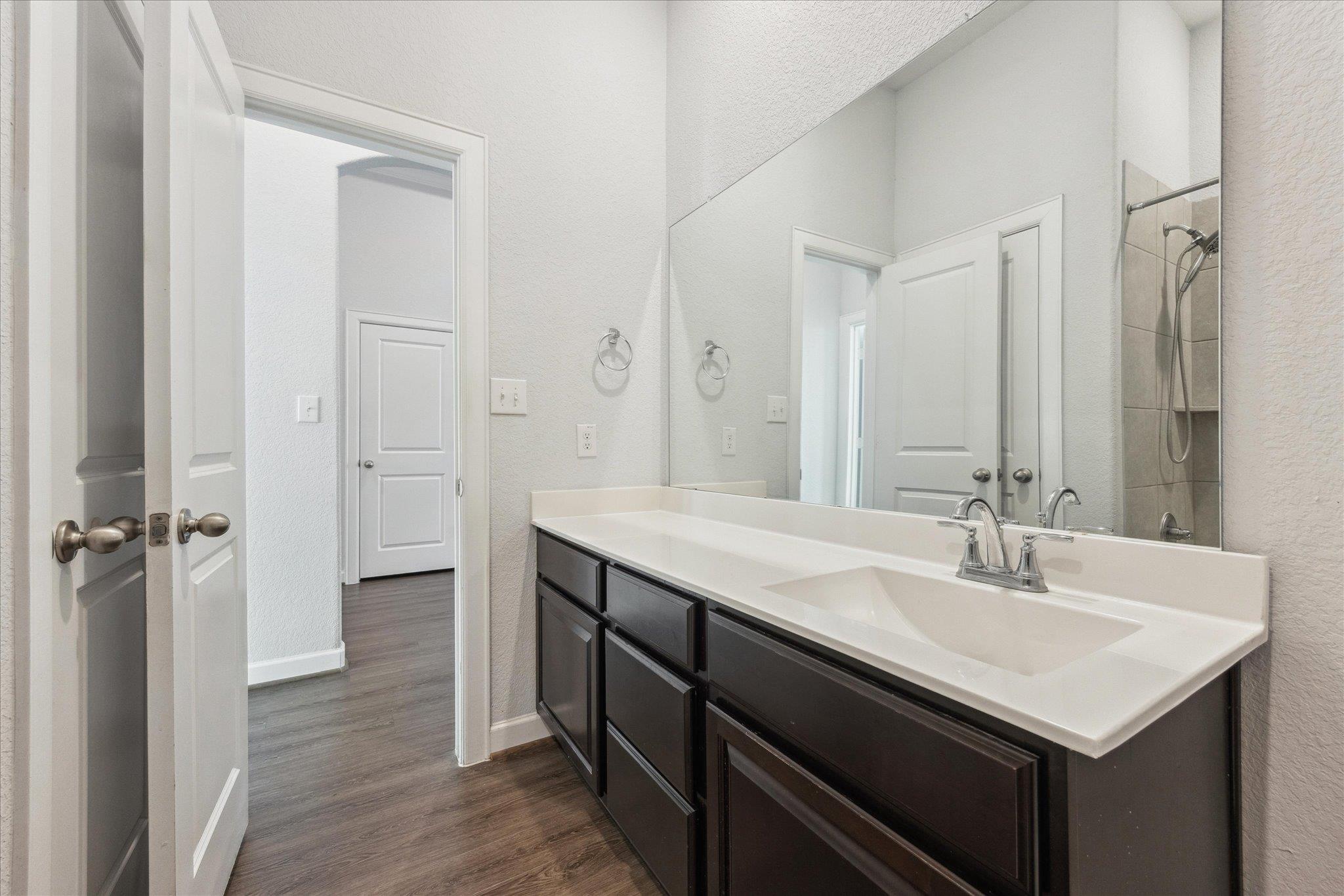 623 Baretta Loop, Buda, TX 78610