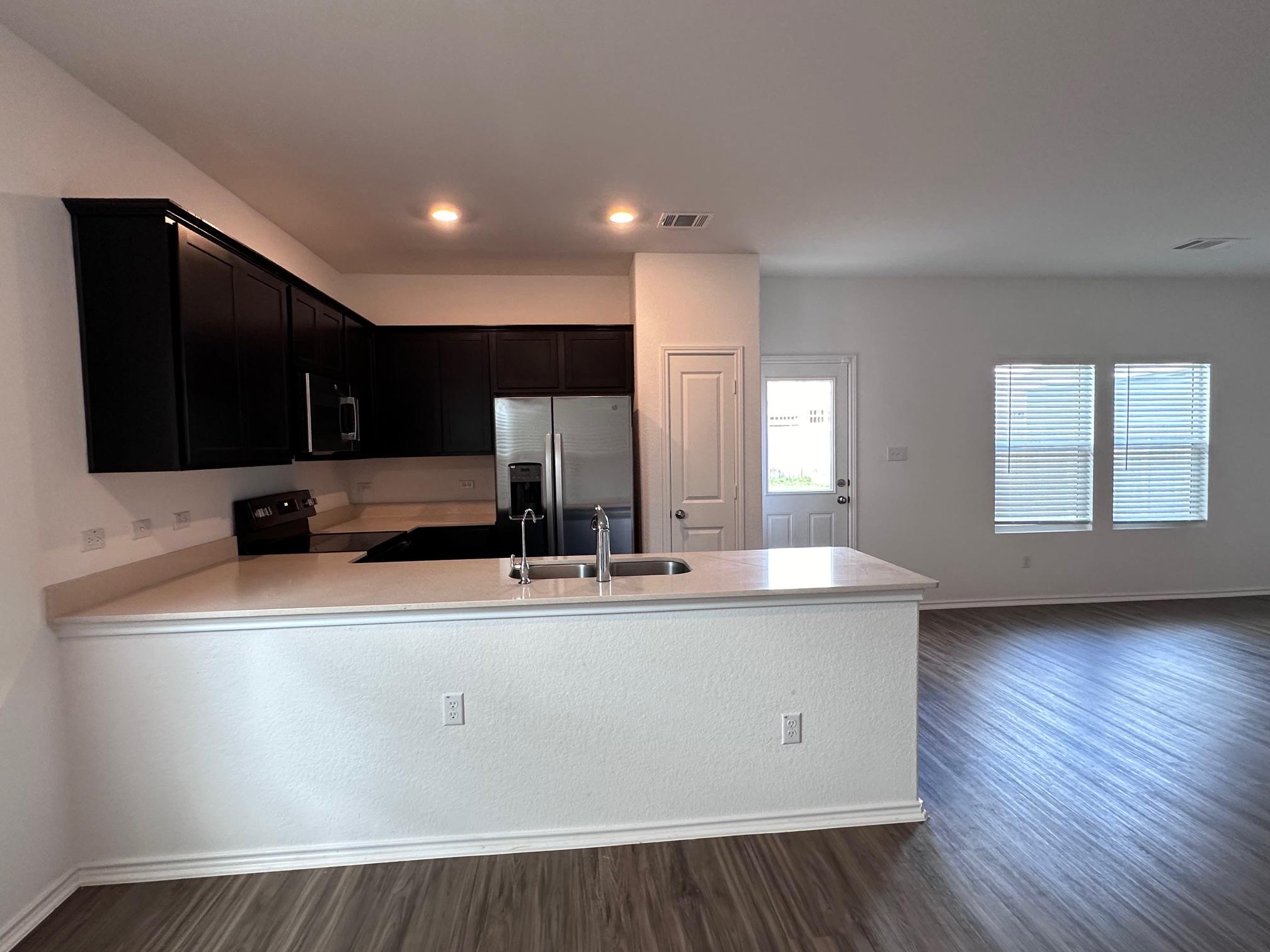 1140 Cattail Ln, Bastrop, TX 78602