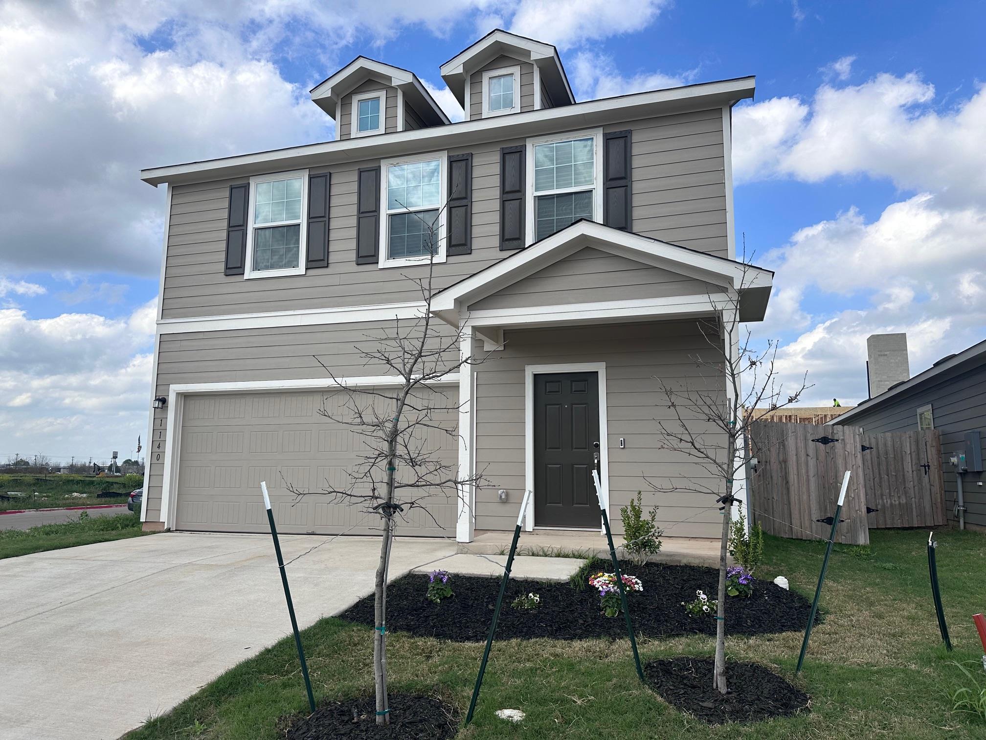 1140 Cattail Ln, Bastrop, TX 78602