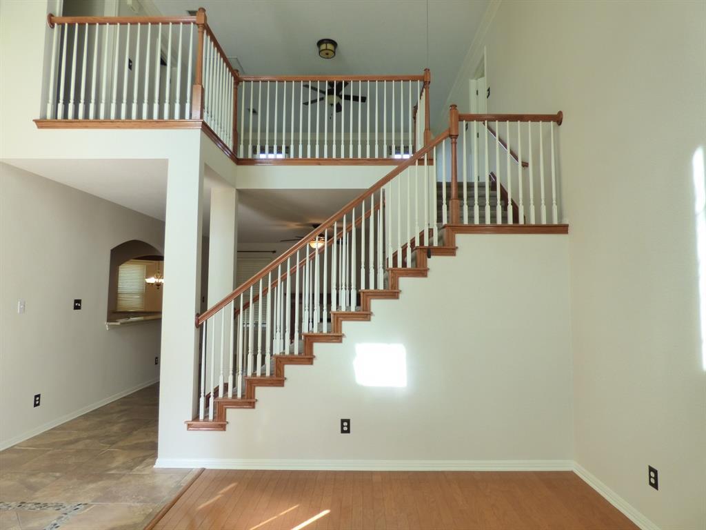 2100 Hilton Head Dr, Round Rock, TX 78664