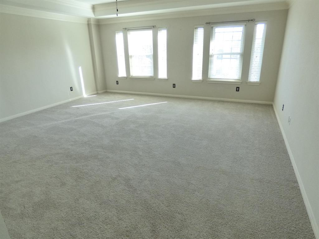 2100 Hilton Head Dr, Round Rock, TX 78664