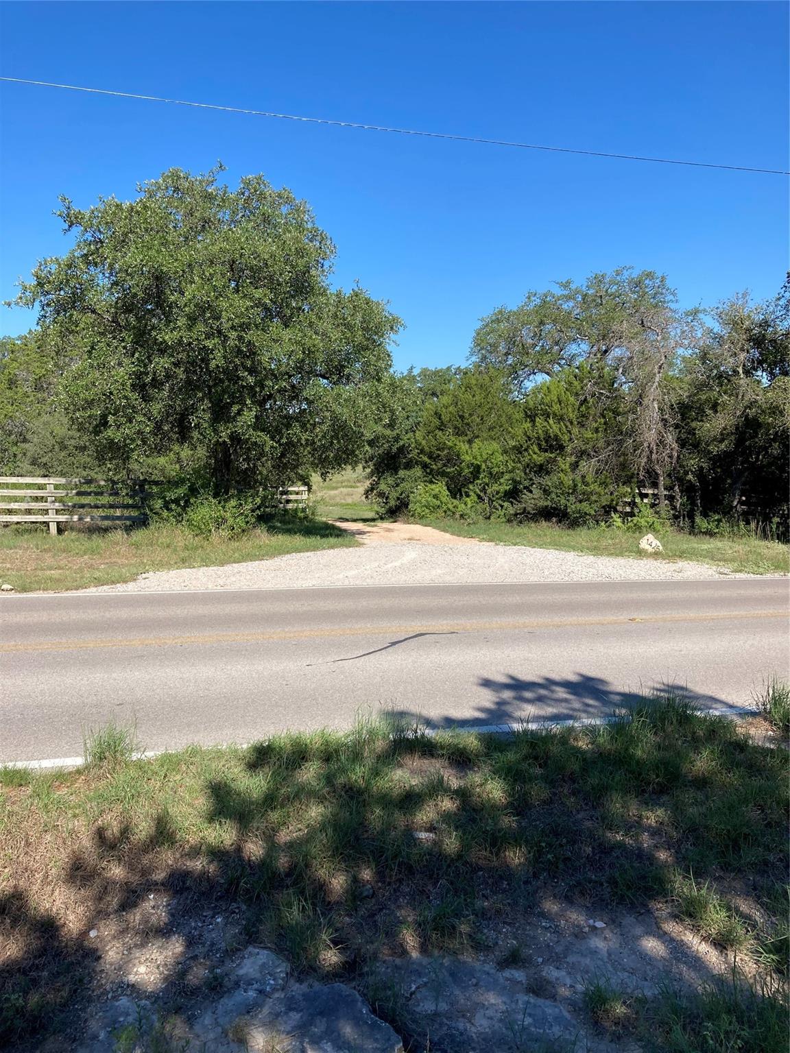 1425 CR 414, Spicewood, TX 78669