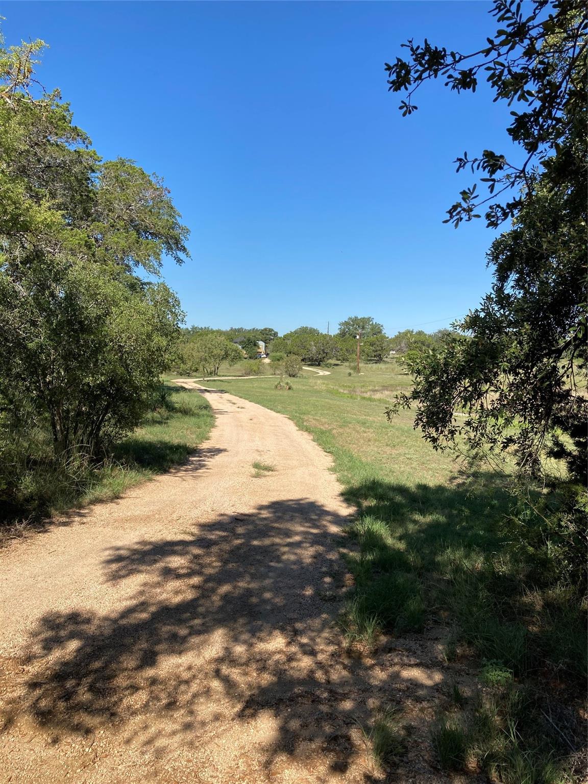 1425 CR 414, Spicewood, TX 78669