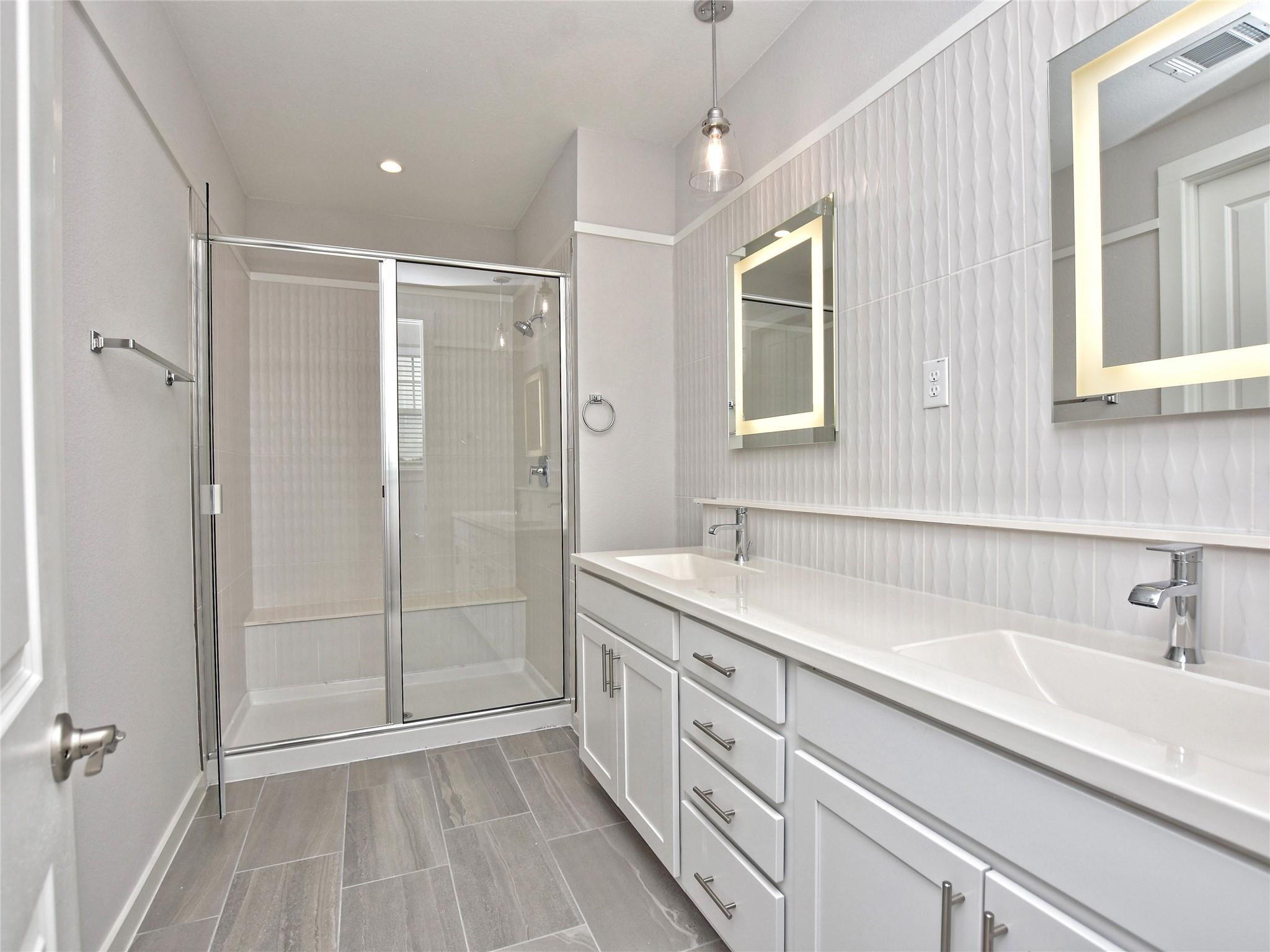 12001 Vista Parke Dr # 903, Austin, TX 78726