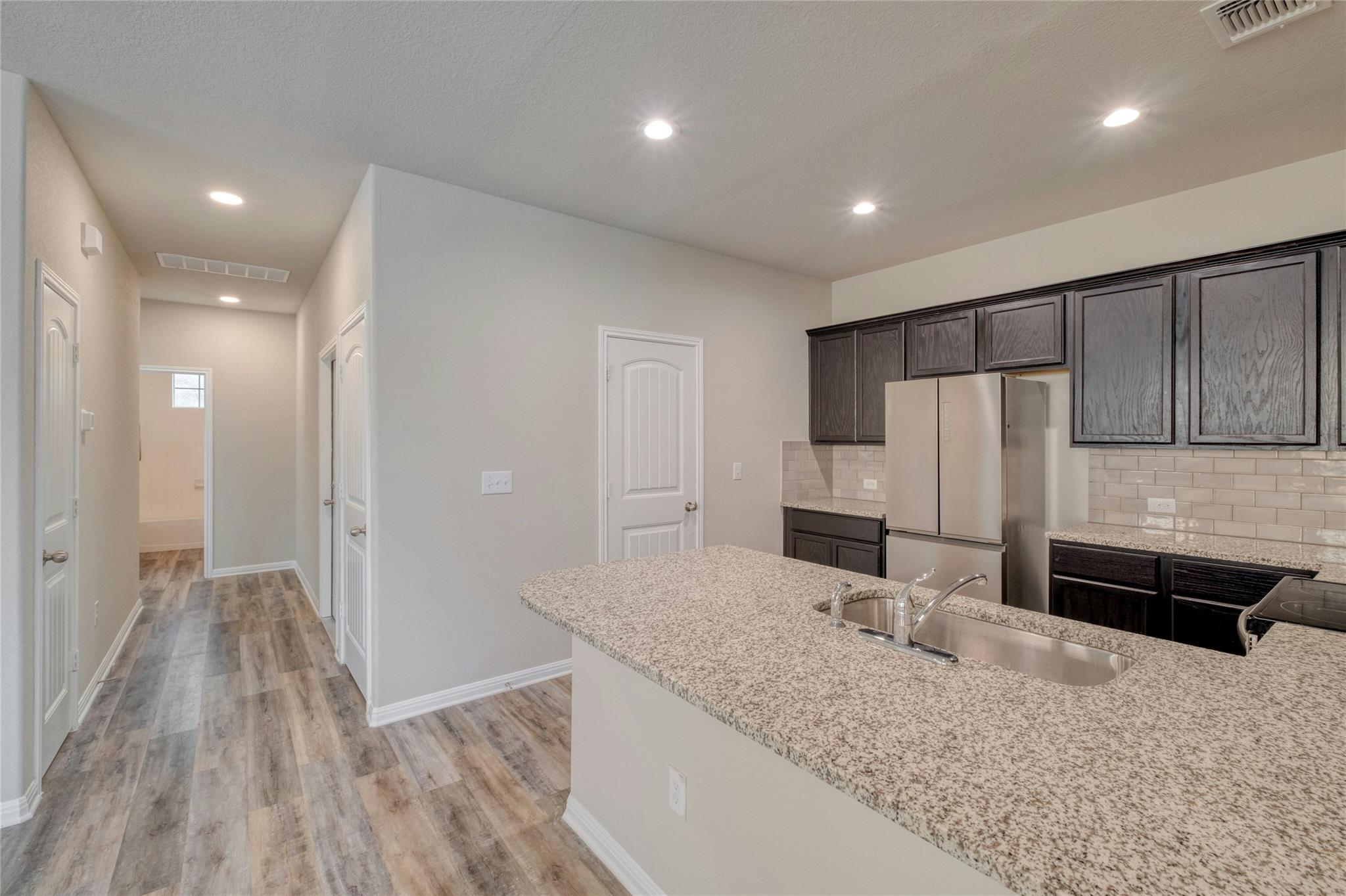 1701 Logan Dr # 40, Round Rock, TX 78664