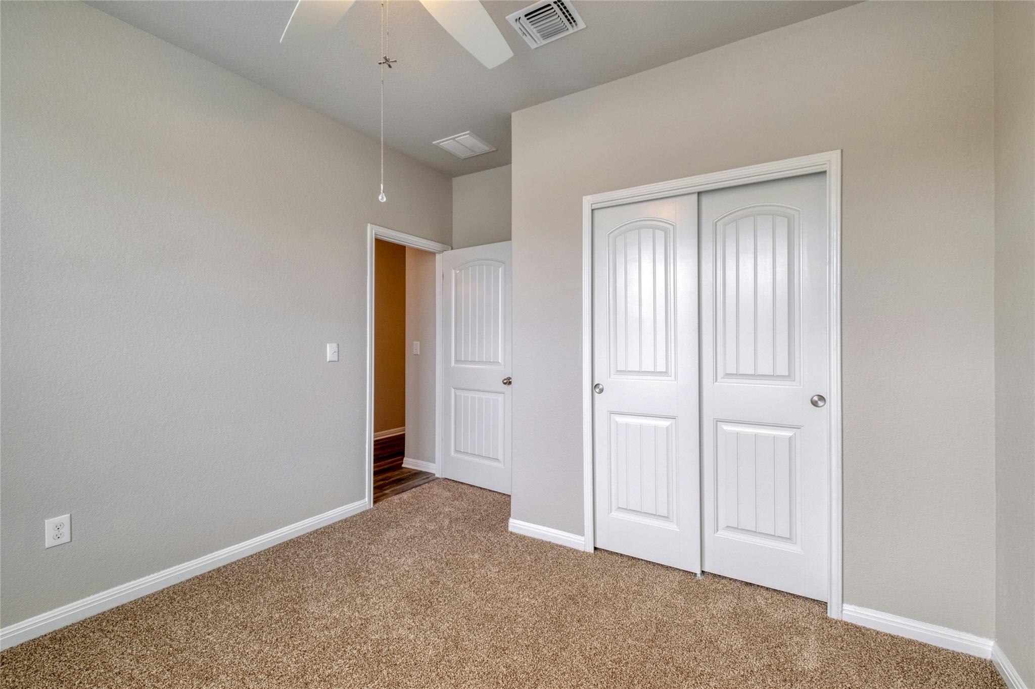 1701 Logan Dr # 40, Round Rock, TX 78664