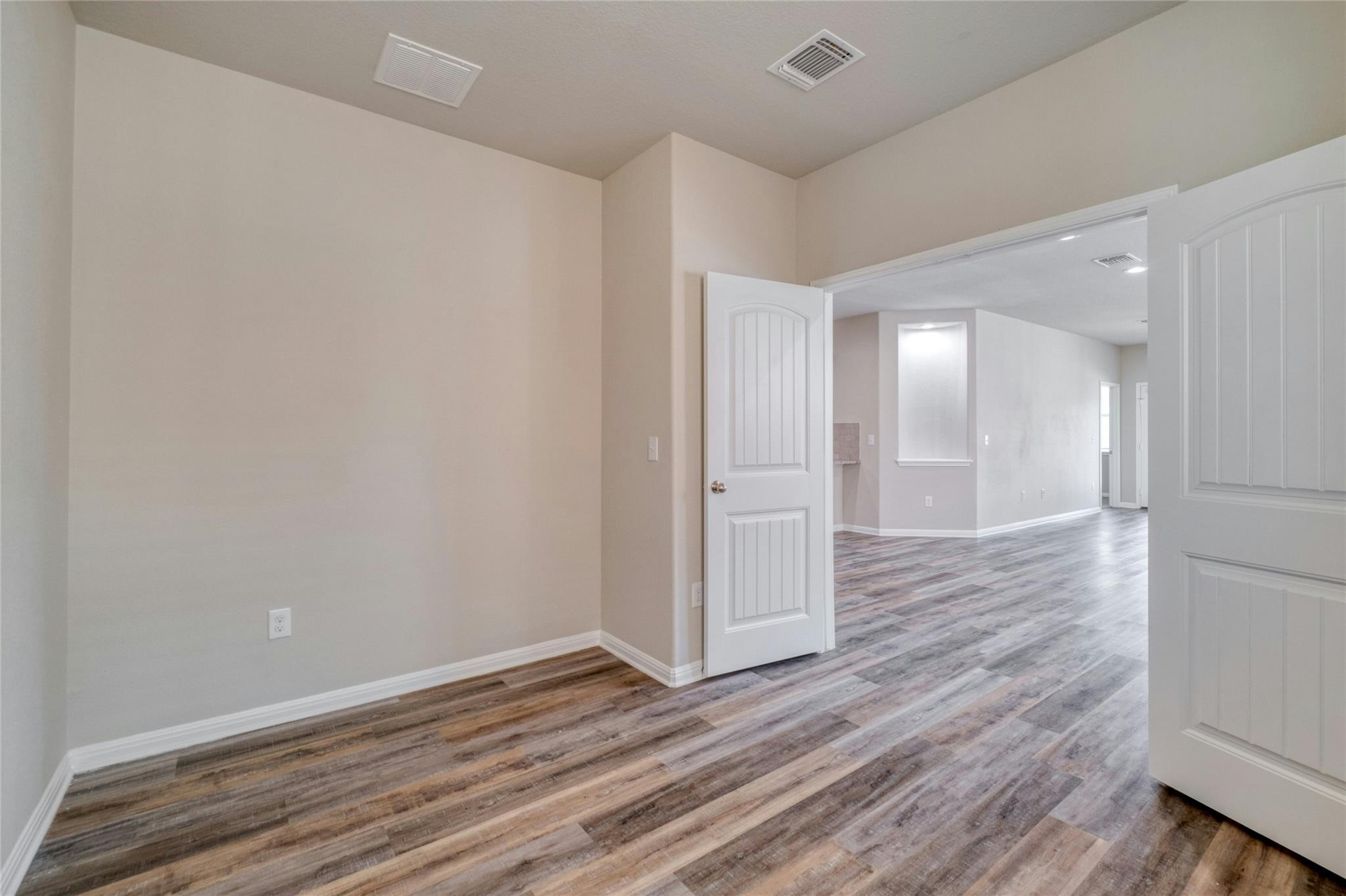 1701 Logan Dr # 40, Round Rock, TX 78664