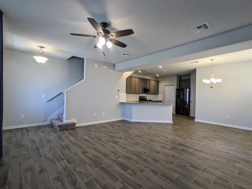 196 Martha Ln, Kyle, TX 78640