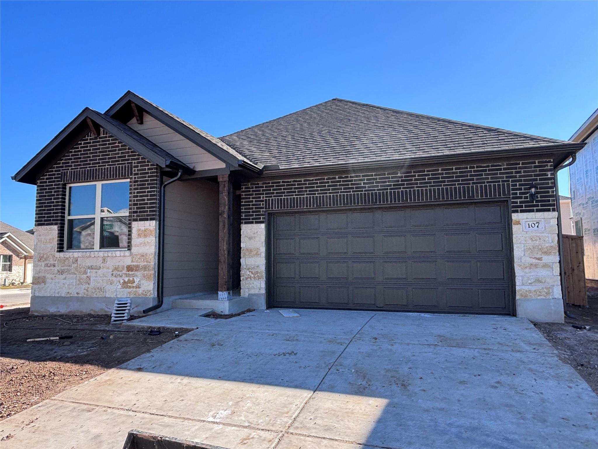 107 Coleto Trl, Cedar Creek, TX 78602