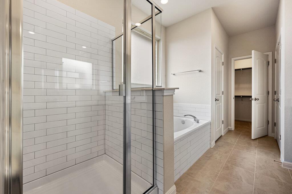 107 Coleto Trl, Cedar Creek, TX 78602