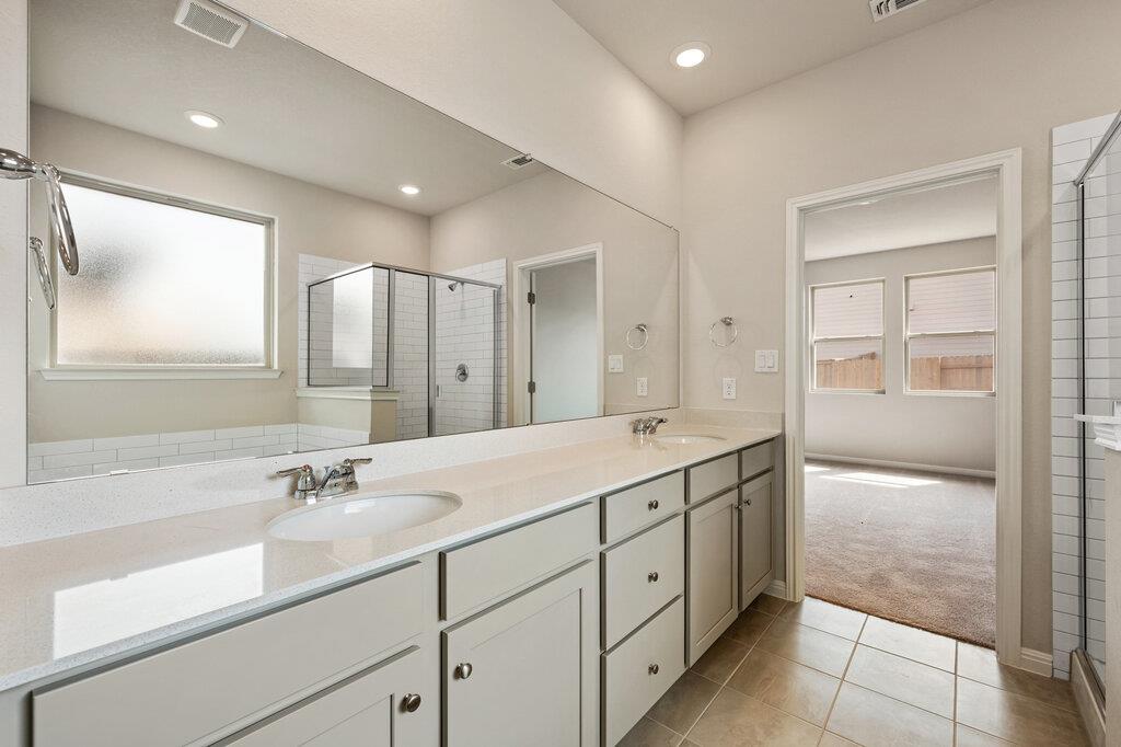 107 Coleto Trl, Cedar Creek, TX 78602