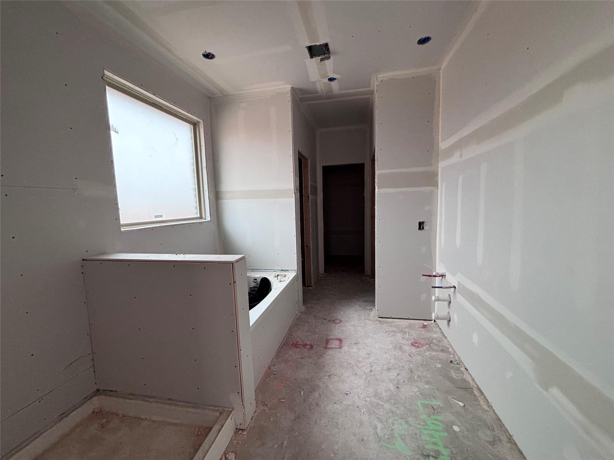 107 Coleto Trl, Cedar Creek, TX 78602