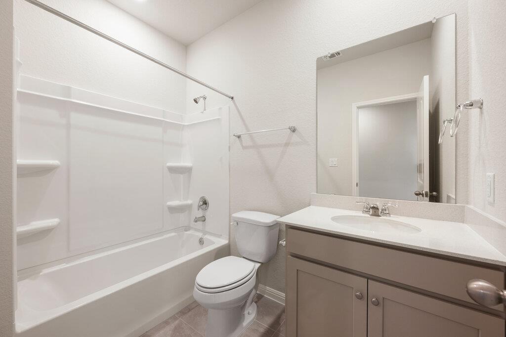 107 Coleto Trl, Cedar Creek, TX 78602